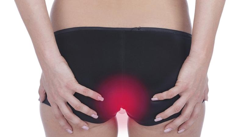 фото в заднем проходе трещина