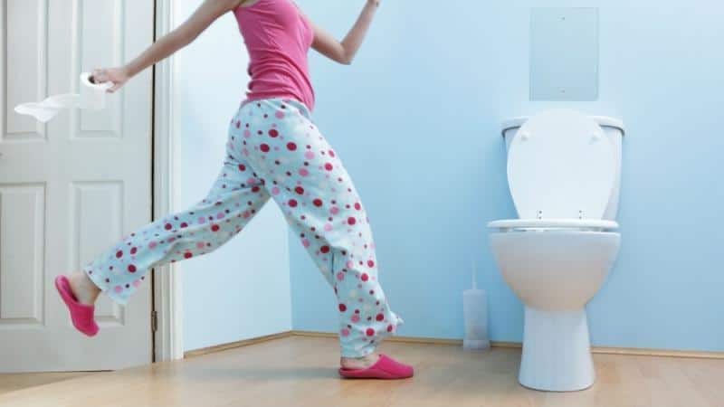 колит внизу слева живота у женщин