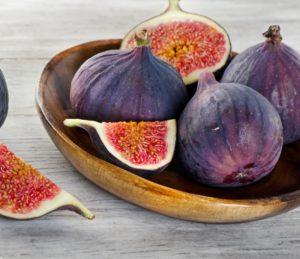 Как принимать инжир при запорах