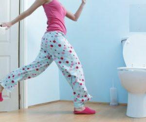 частые позывы к дефекации со скудным но мягким стулом