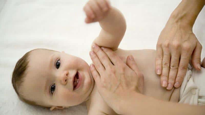 массаж от запора у новорожденных