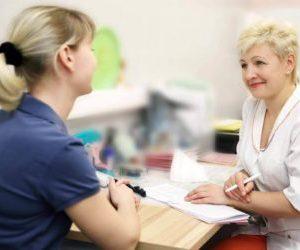 болит поясница при геморрое