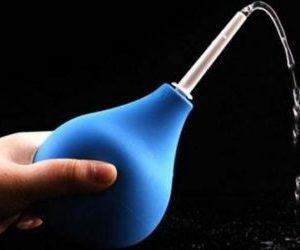 клизма от геморроя