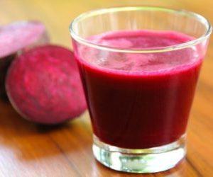 Какие соки пить взрослым и детям при запорах