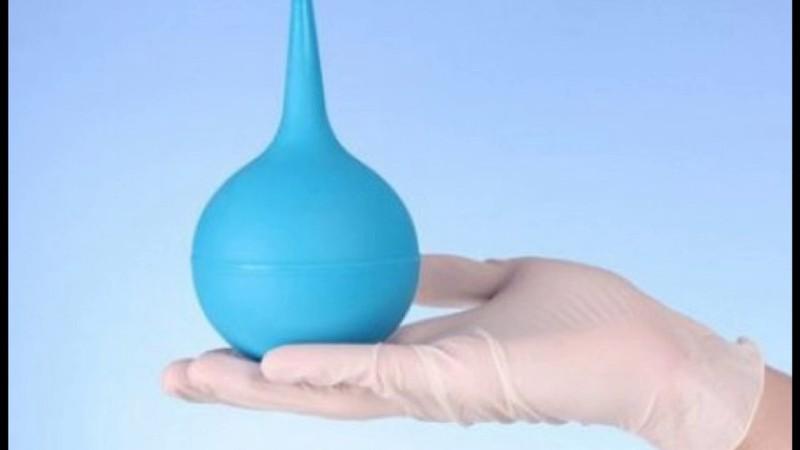 У ребенка запор - что делать в домашних условиях